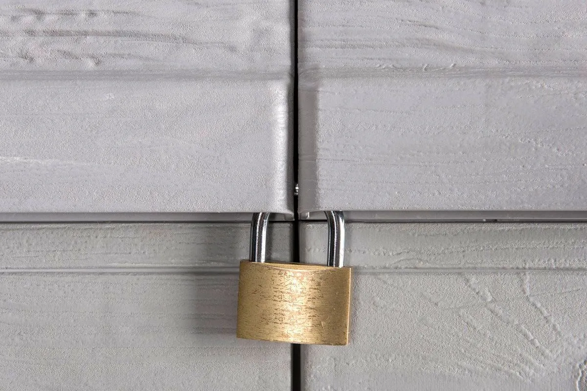 Уличный шкаф TOOMAX 2х дверный глубокий WOODY'S XL (3 полки), светло-серый | изображение 7