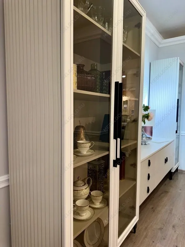 Витрина Стелла 2-ств светло серый камень - Выставка м. Марьина роща | изображение 13